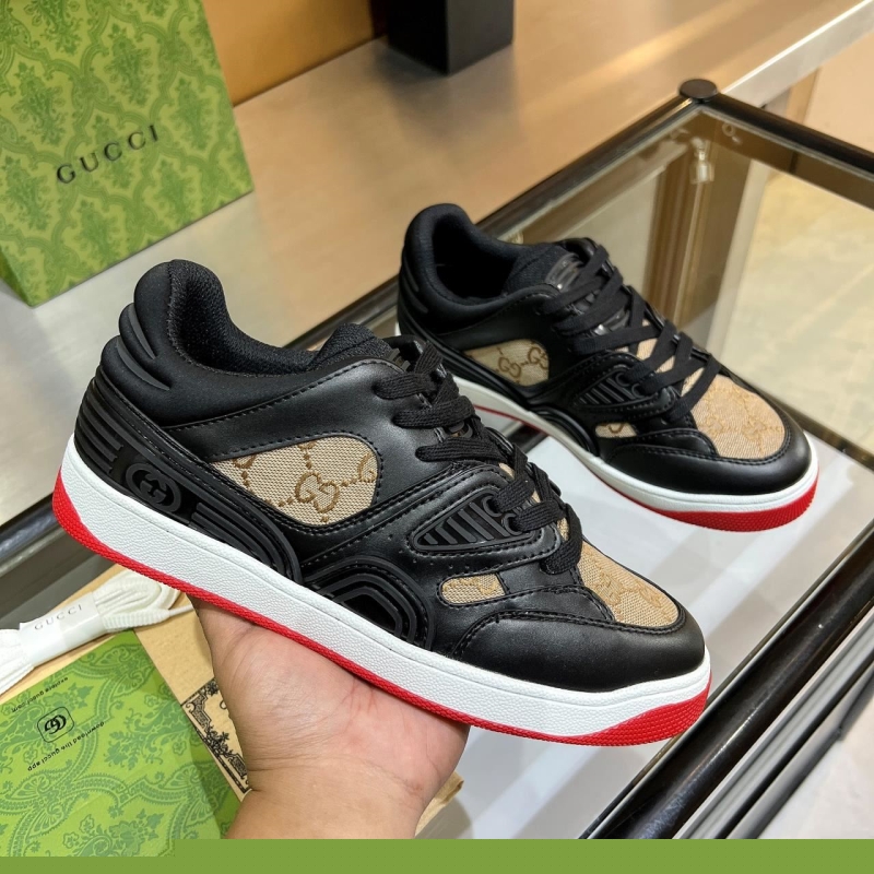 G*u*i casual shoes